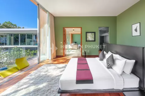 Casa de 4 dormitorios en Kamala, Tailandia № 131262 - foto 18