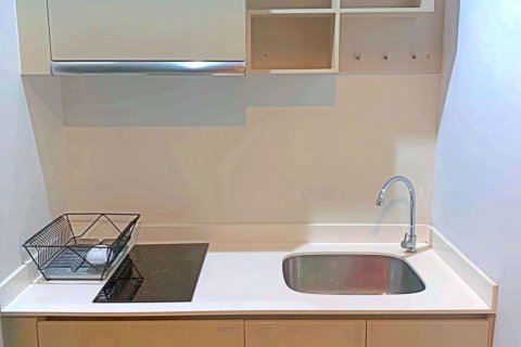 Condominio de 1 dormitorio en Huai Khwang, Bangkok, Tailandia № 76408 - foto 3