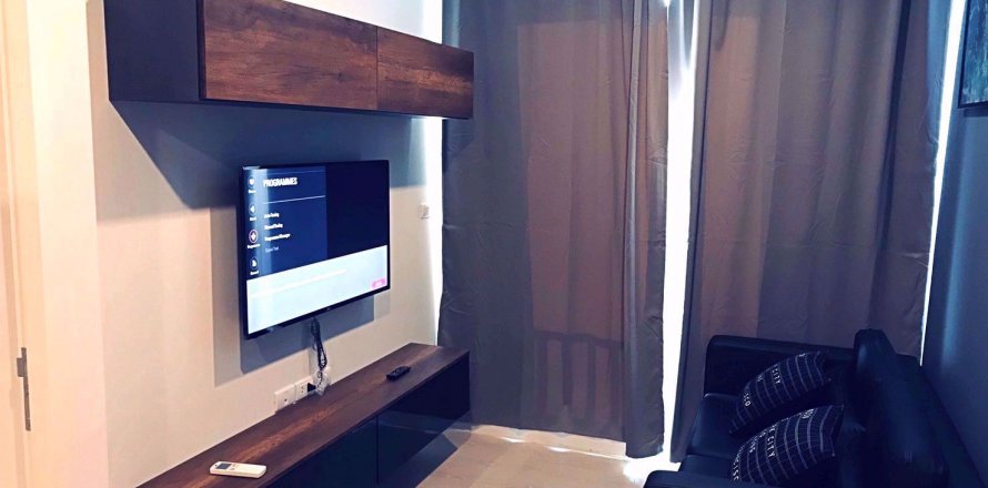 Condominio de 1 dormitorio en Huai Khwang, Bangkok, Tailandia № 76408