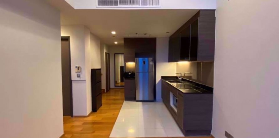 Dúplex de 2 dormitorios en Khlong Toei, Bangkok, Tailandia № 76404