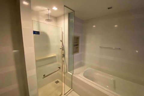 Dúplex de 2 dormitorios en Khlong Toei, Bangkok, Tailandia № 76404 - foto 9