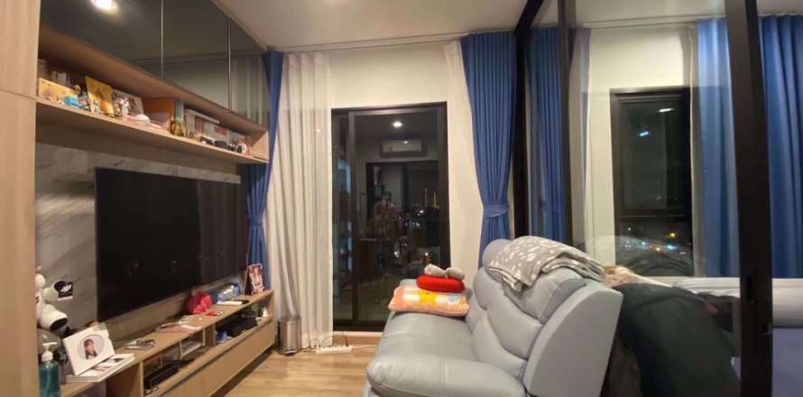 Condominio de 1 dormitorio en Bang Na, Bangkok, Tailandia № 76406