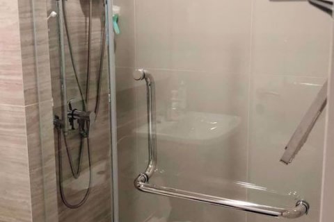 Condominio de 1 dormitorio en Bang Na, Bangkok, Tailandia № 76406 - foto 4