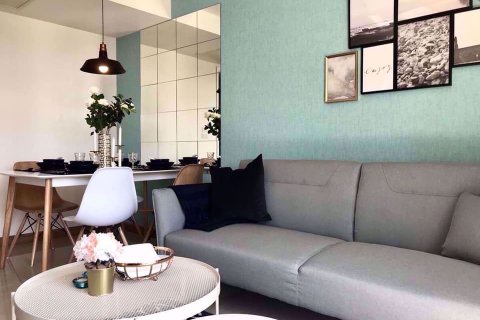 Condominio de 1 dormitorio en Watthana, Bangkok, Tailandia № 77242 - foto 3