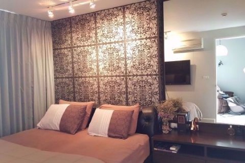 Condo à Watthana, Bangkok, Thaïlande, 1 chambre  № 77240