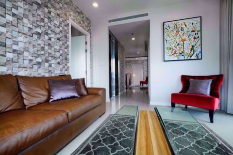 Condominio de 2 dormitorios en Bang Kho Laem, Bangkok, Tailandia № 77241 - foto 3