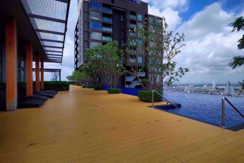 Condominio de 2 dormitorios en Bang Kho Laem, Bangkok, Tailandia № 77241 - foto 15