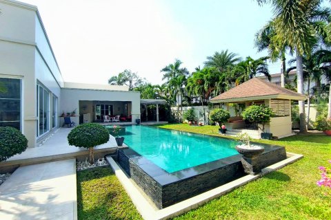 Haus in Pattaya, Thailand 3 Schlafzimmer № 119664