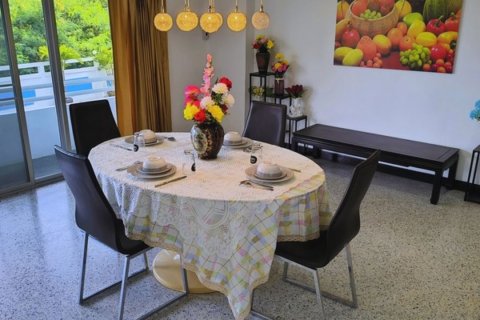 Condo in Pattaya, Thailand, 2 bedrooms № 119663 - photo 9