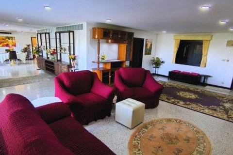 Condo in Pattaya, Thailand, 2 bedrooms № 119663 - photo 3