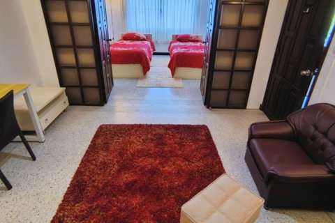 Condo in Pattaya, Thailand, 2 bedrooms № 119663 - photo 17