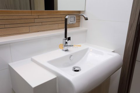 Estudio en el condominio en Bang Sare, Tailandia № 106904 - foto 7