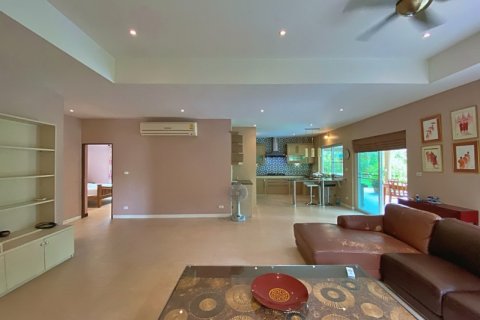 Casa de 3 dormitorios en Hua Hin, Tailandia № 125158 - foto 9