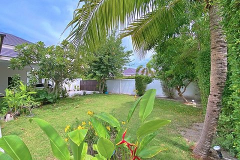 Casa de 3 dormitorios en Hua Hin, Tailandia № 125160 - foto 4