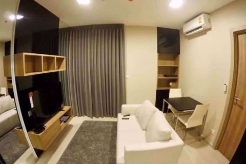 Condo in Bangkok, Thailand, 1 bedroom in Condolette Midst Rama 9  № 78027