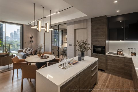 Condo in Bangkok, Thailand, 2 bedrooms in Muniq Langsuan  № 82981