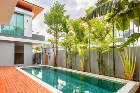 Casa de 4 dormitorios en Phuket, Tailandia № 131634 - foto 2