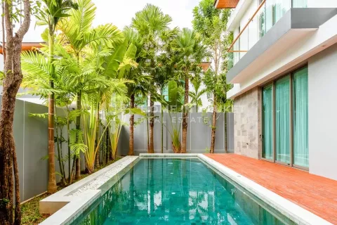 Casa de 4 dormitorios en Phuket, Tailandia № 131634 - foto 12