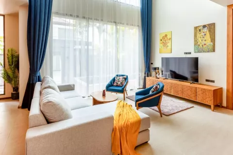 Casa de 4 dormitorios en Phuket, Tailandia № 131634 - foto 3