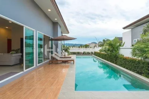 Casa de 3 dormitorios en Phuket, Tailandia № 131631 - foto 3