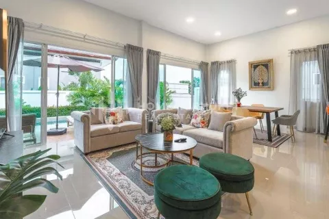 Casa de 3 dormitorios en Phuket, Tailandia № 131631 - foto 5