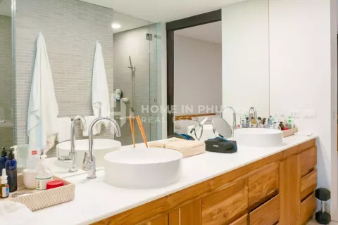 Condo in Phuket, Thailand, 2 bedrooms  № 131628 - photo 14