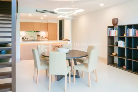 Condo in Phuket, Thailand, 2 bedrooms  № 131628 - photo 4