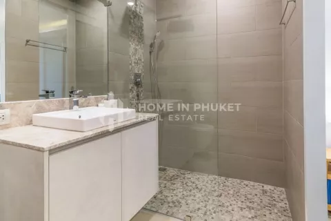 Condominio de 2 dormitorios en Phuket, Tailandia № 131022 - foto 7