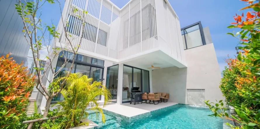 Casa de 4 dormitorios en Chalong, Tailandia № 84850