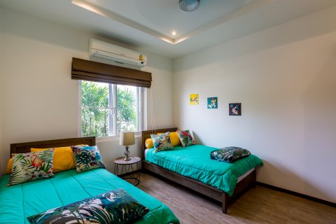 Chalet de 3 dormitorios en Hua Hin, Tailandia № 79258 - foto 10