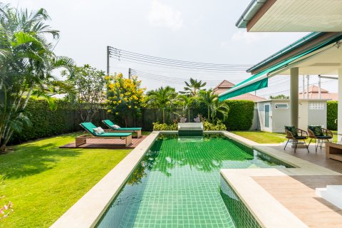 Chalet de 3 dormitorios en Hua Hin, Tailandia № 79258 - foto 16
