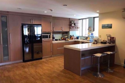 Condominio de 3 dormitorios en Watthana, Bangkok, Tailandia № 76812 - foto 3