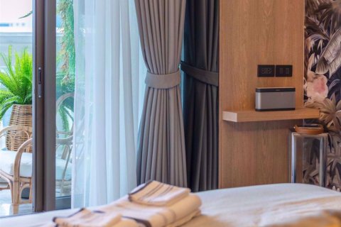 Condominio de 2 dormitorios en Bang Rak, Bangkok, Tailandia № 76814 - foto 21