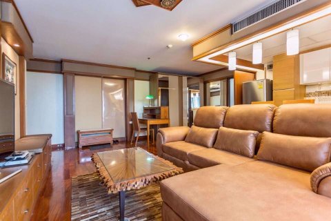 Condominio de 1 dormitorio en Pathum Wan, Bangkok, Tailandia № 76809 - foto 3