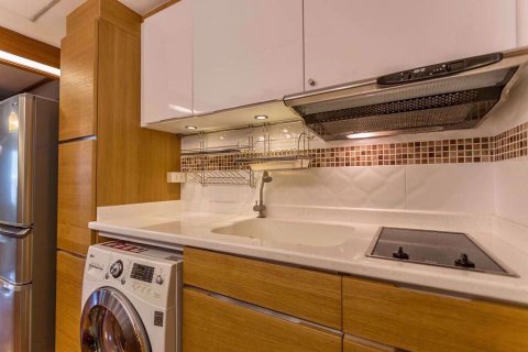 Condominio de 1 dormitorio en Pathum Wan, Bangkok, Tailandia № 76809 - foto 12