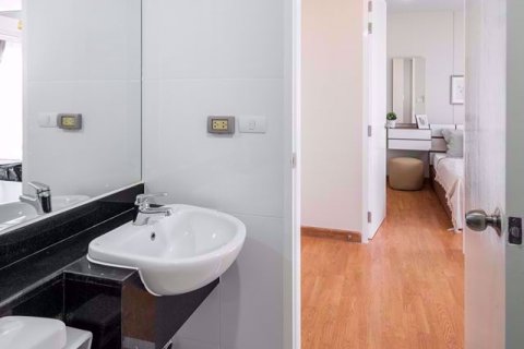 Condominio de 1 dormitorio en Thonburi, Bangkok, Tailandia № 76970 - foto 8