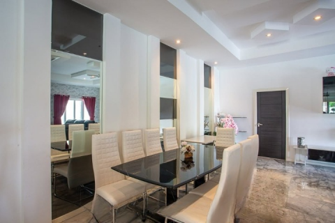 Casa de 3 dormitorios en Hua Hin, Tailandia № 124016 - foto 14