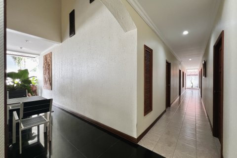 Appartement sur Jomtien Beach, Pattaya, Thaïlande 2 chambres № 106682 - photo 7