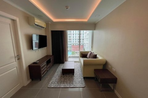 Apartamento de 1 dormitorio en Jomtien Beach, Pattaya, Tailandia № 106684 - foto 2