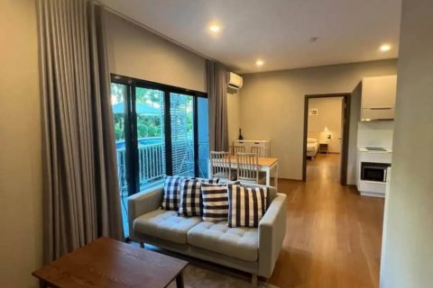 Condo in Phuket, Thailand, 2 bedrooms  № 133028