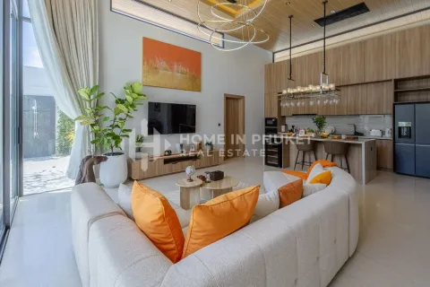 Casa de 4 dormitorios en Phuket, Tailandia № 130874 - foto 4