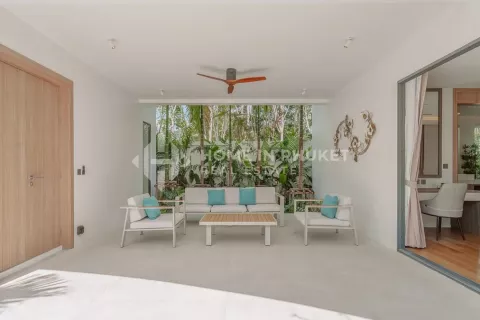 Casa de 4 dormitorios en Phuket, Tailandia № 130875 - foto 16