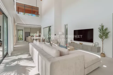 Casa de 4 dormitorios en Phuket, Tailandia № 130875 - foto 7