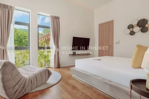 Casa de 4 dormitorios en Phuket, Tailandia № 130875 - foto 20