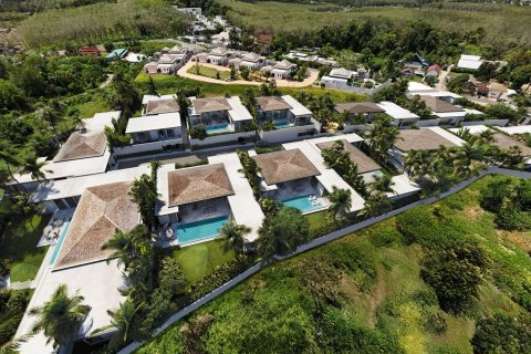 Chalet de 4 dormitorios en Bang Tao, Tailandia № 70709 - foto 22