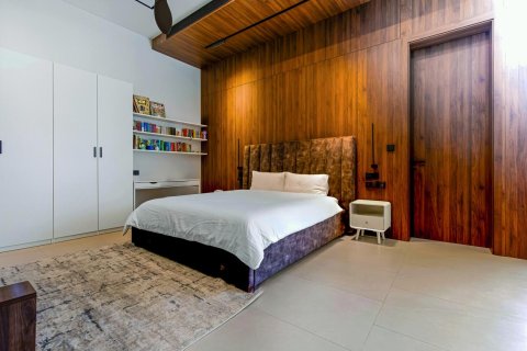 Chalet de 4 dormitorios en Bang Tao, Tailandia № 70709 - foto 21