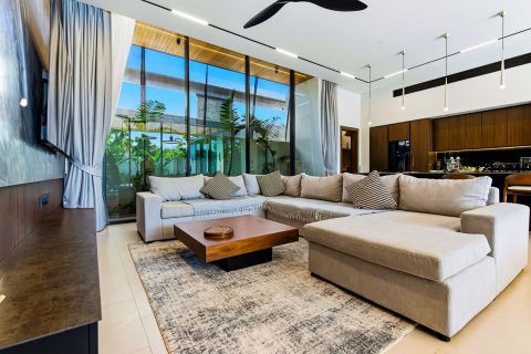 Chalet de 4 dormitorios en Bang Tao, Tailandia № 70709 - foto 12