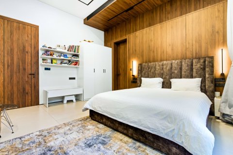 Chalet de 4 dormitorios en Bang Tao, Tailandia № 70709 - foto 2