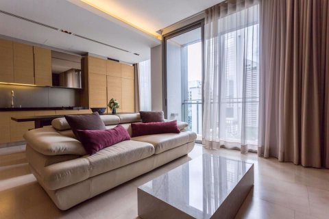 Condominio de 2 dormitorios en Bang Rak, Bangkok, Tailandia № 76240 - foto 12