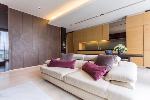 Condominio de 2 dormitorios en Bang Rak, Bangkok, Tailandia № 76240 - foto 14